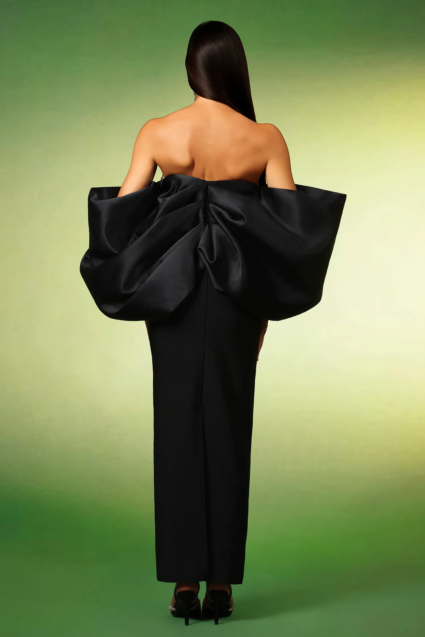 The Fabiola Sculpted Bow Monochrome Gown
