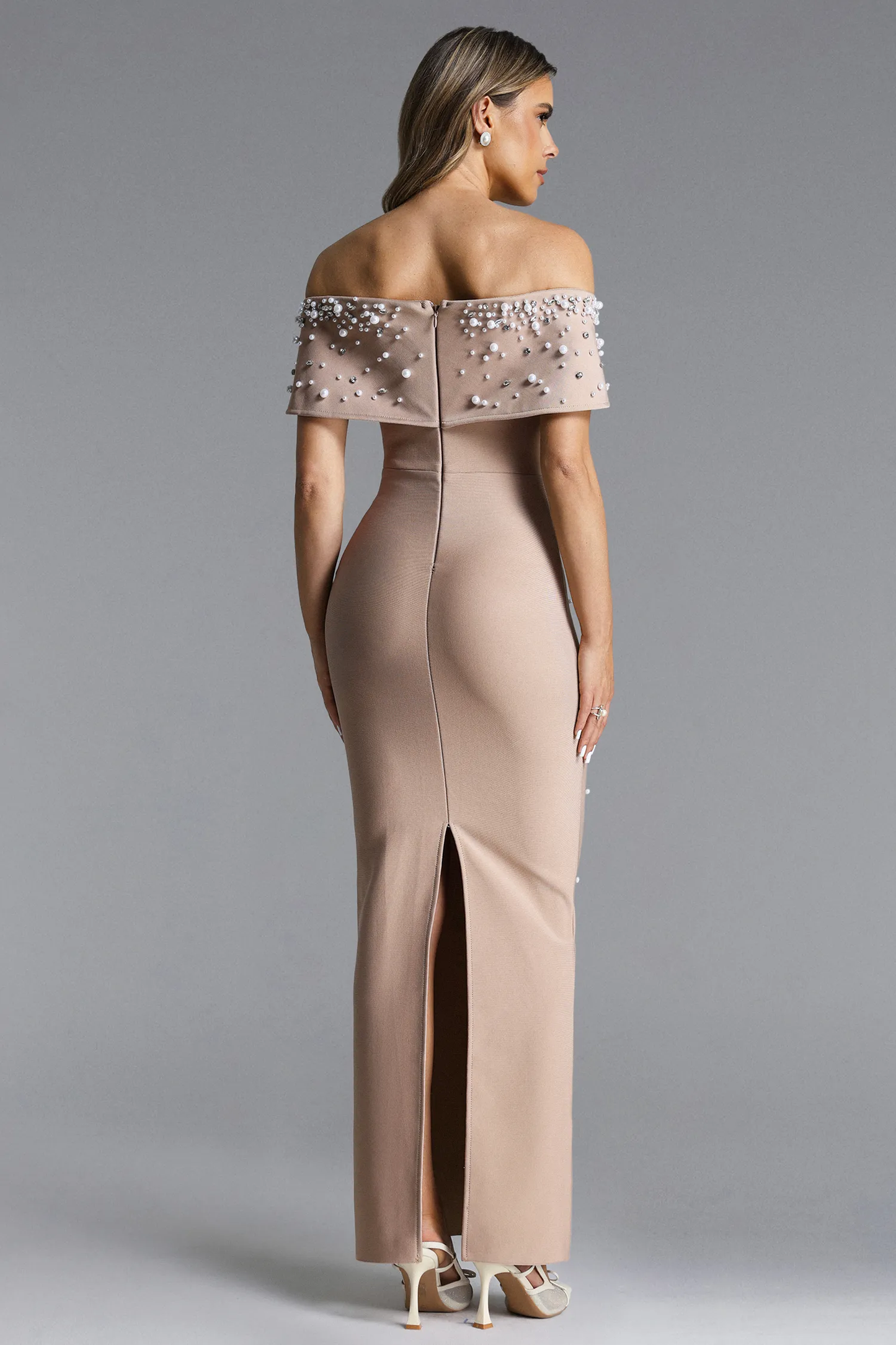 Ethereal Elegance: Pearl-Encrusted Mermaid Gown