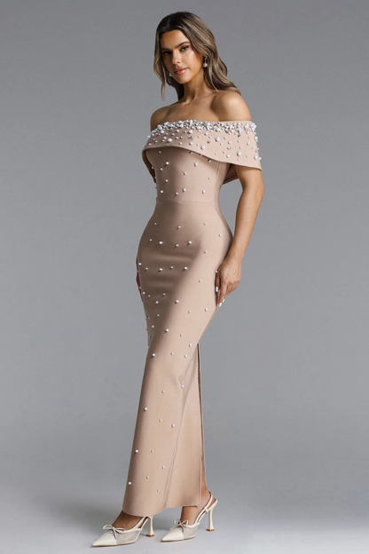 Ethereal Elegance: Pearl-Encrusted Mermaid Gown