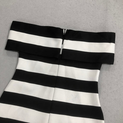 The Midnight Gallery Gown