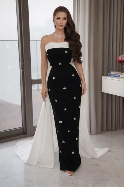The Monochrome Muse Bow –Detail Gown